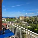 Konukevi Casa Evelina