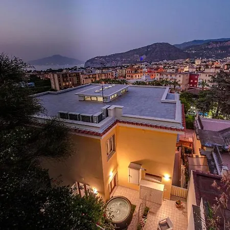 Casa Evelina 4* サンタニェッロ