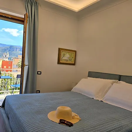 Casa Evelina 4*